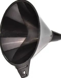 Лійка YT-0694 (D=135) універсальна для оливи та палива пластикова чорна (YATO)